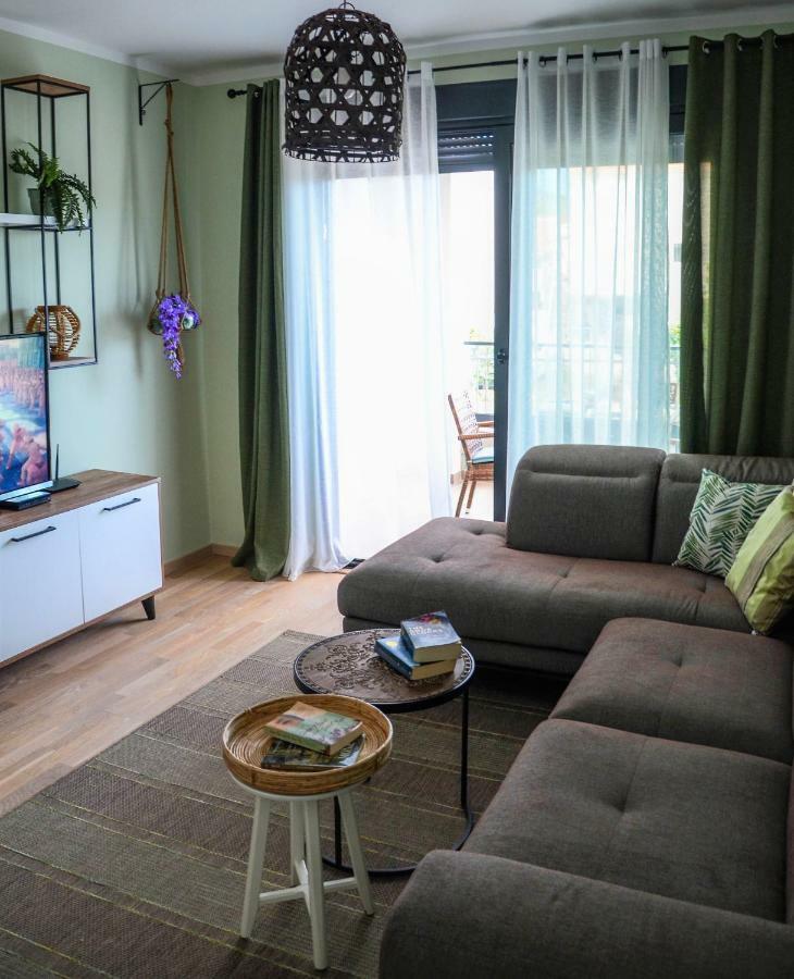 Premium-Designed Apartments Tivat Exterior foto